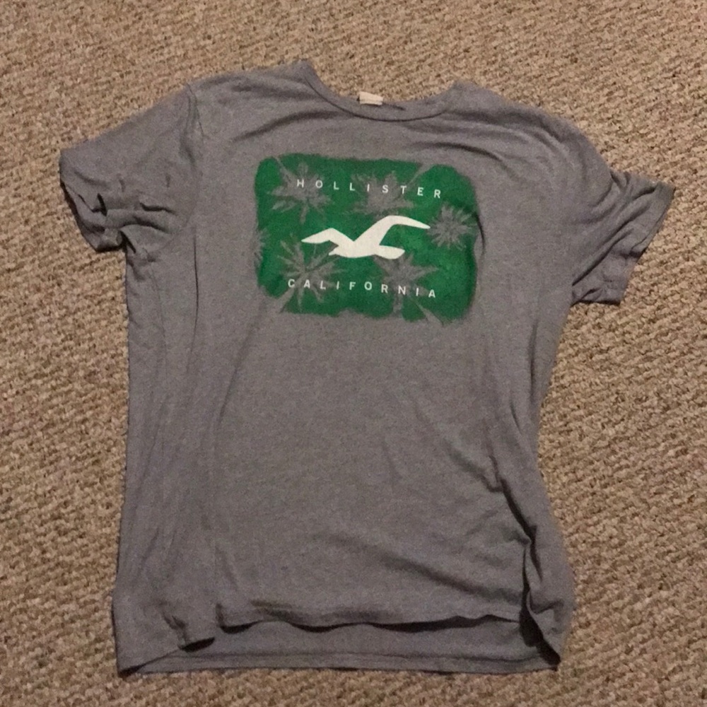 Hollister Tee